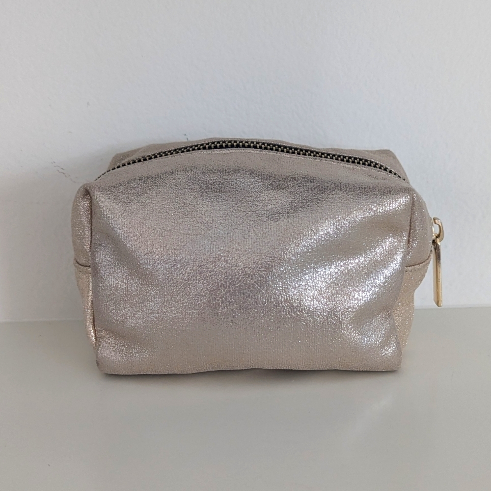 Topshop Gold Metallic Cosmetic Pouch NEW - Picture 8 of 8